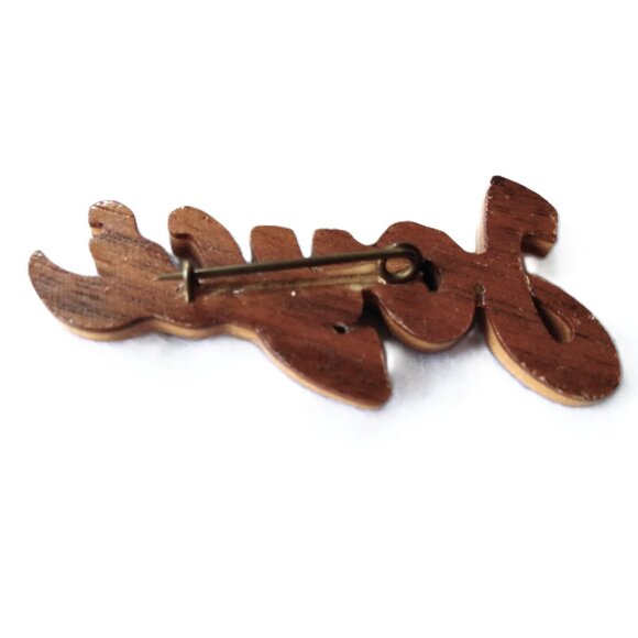 Vintage Joyce Name Wooden Brooch C-Clasp Handmade Wood Pin Retro - Picture 9 of 11